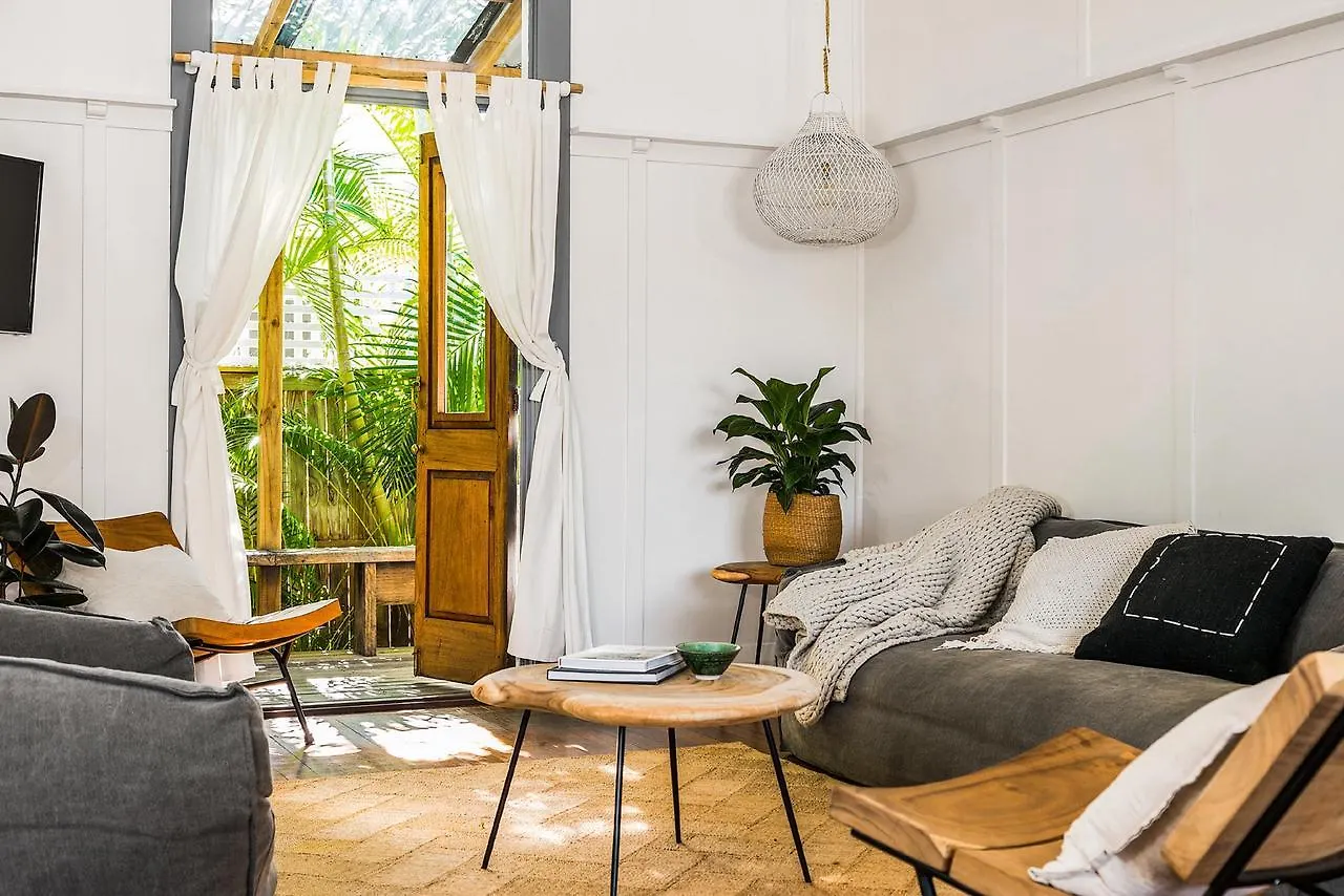 Bamboo Beach House Holiday home Byron Bay